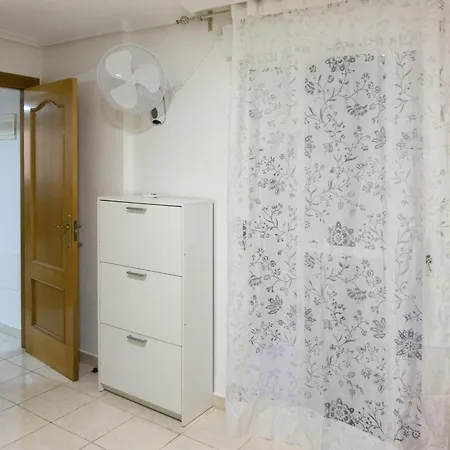Apartman A Un Paso Del Mar *