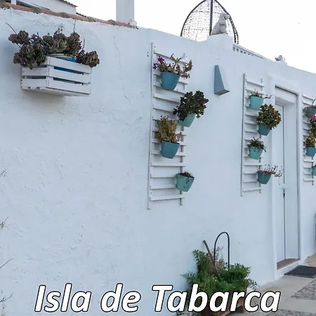A Un Paso Del Mar