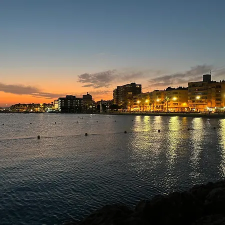 A Un Paso Del Mar